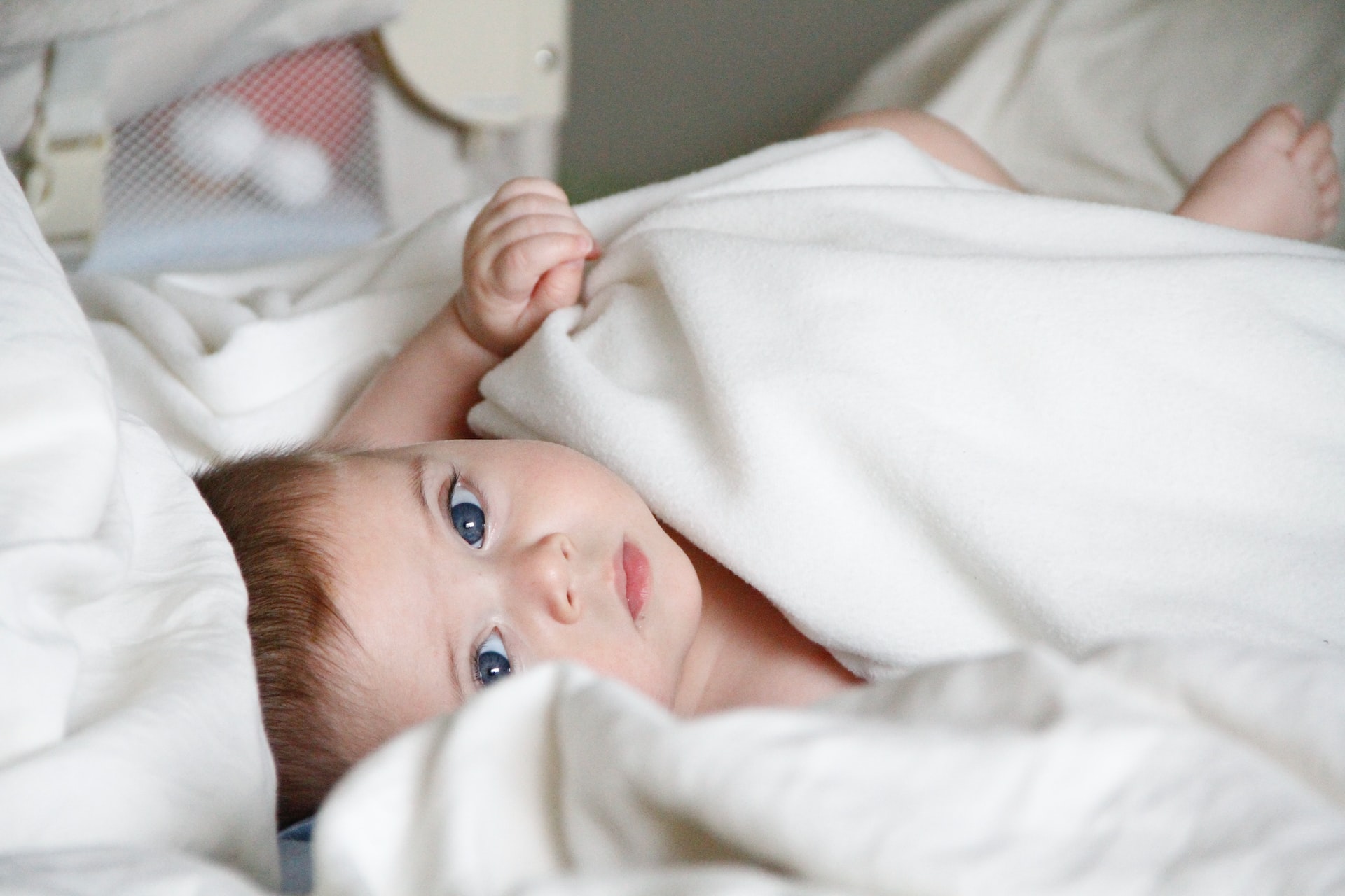 Sådan gør du det hyggeligt for dit barn med et babynest