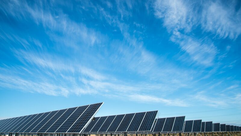 Grønne Horisonter: Din Vej til Bæredygtig Energi med Solceller