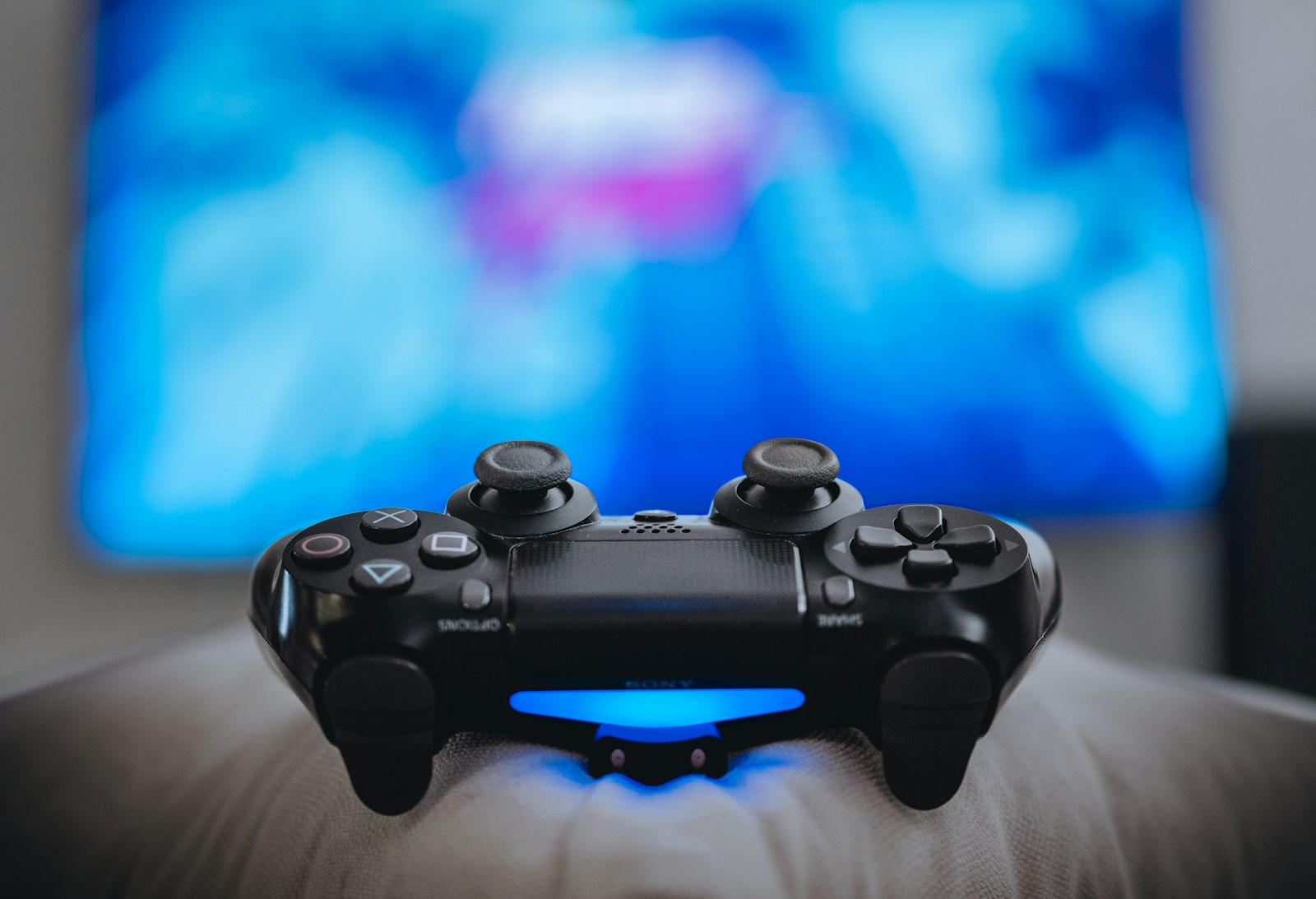 Hvordan man bedst udnytter sin fridag: Fra afslapning til online kortspil